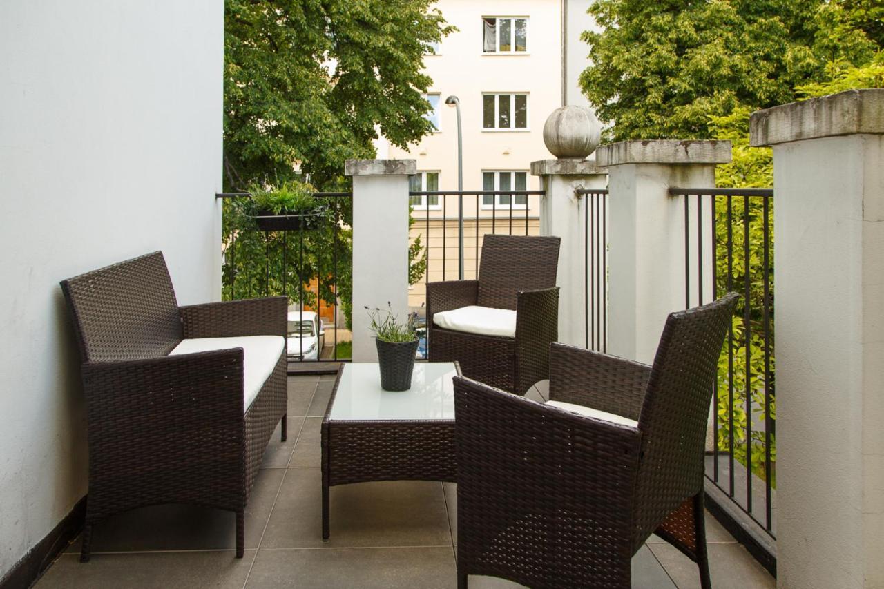 Apartments Villa Whitehouse Ostrava Bagian luar foto